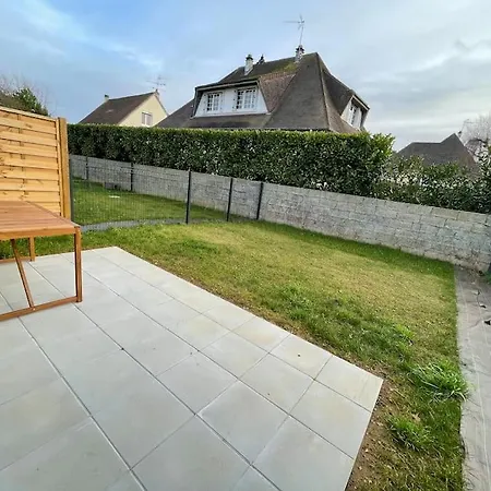 別荘 Freesia, Maison Neuve Avec Jardin Et Garage *