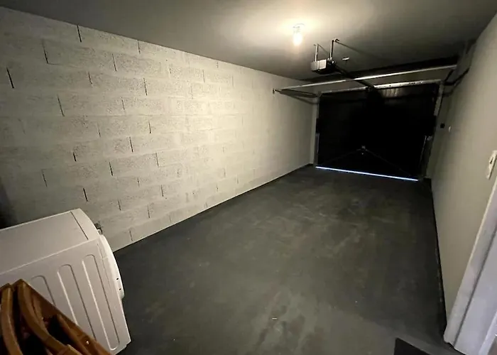 Prázdninový dům Freesia, Maison Neuve Avec Jardin Et Garage